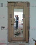 Белая дверь с зеркалом HomeDoors